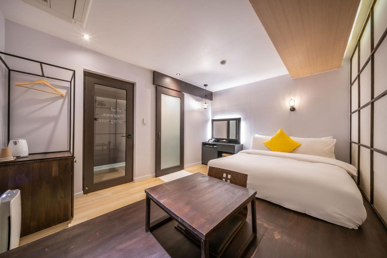 Chuncheon Bom Stay Екстер'єр фото